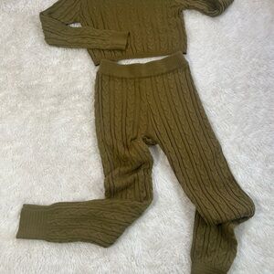 Immodel Olive Cable Knit Crop Sweater and Pants Set